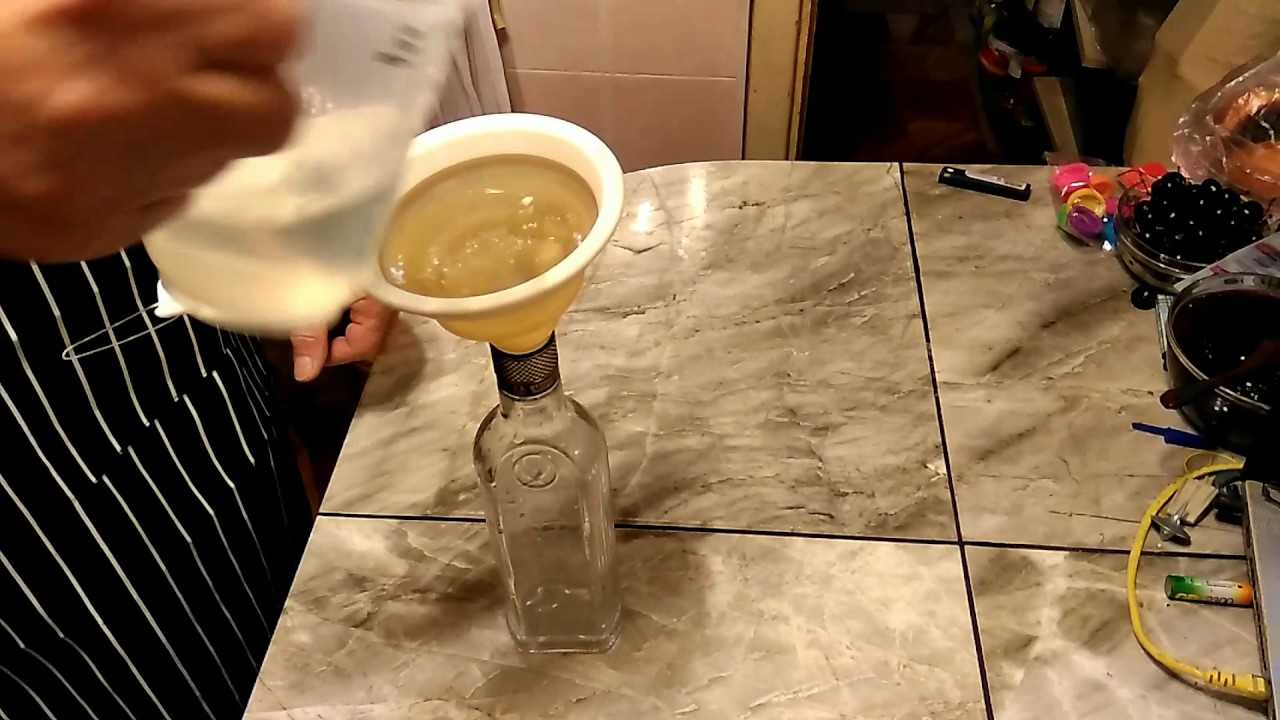 Как снять этикетку с пластиковой бутылки