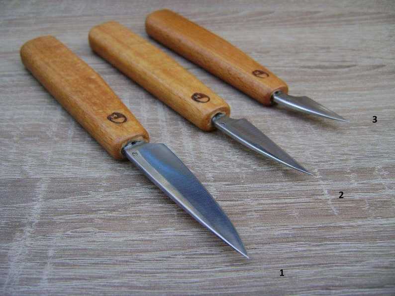 Самодельные ручки стамесок, напильников и тд обычно изготавливают из дерева В данном обзоре автор попробует сделать ручку для напильника из пластика