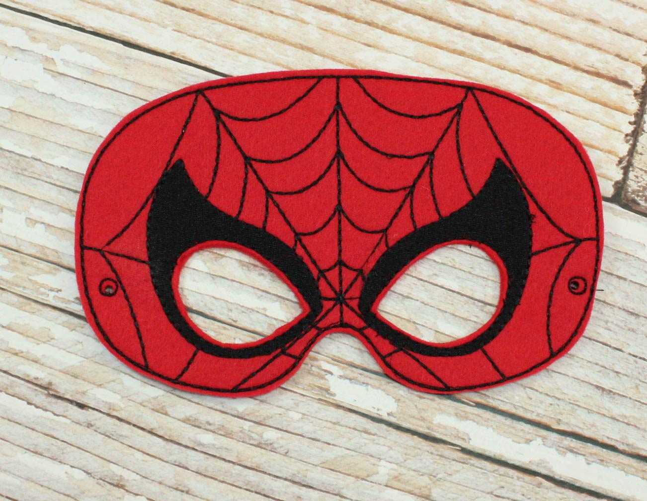Маска самодельного костюма человека паука. как сделать маску человека-паука из бумаги, ткани, картона, шапки своими руками: выкройки, схемы, шаблоны